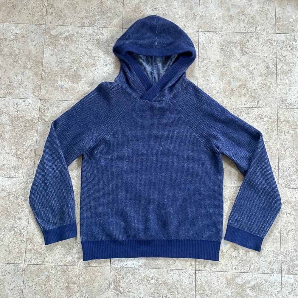 Quinn cashmere blue hooded sweater